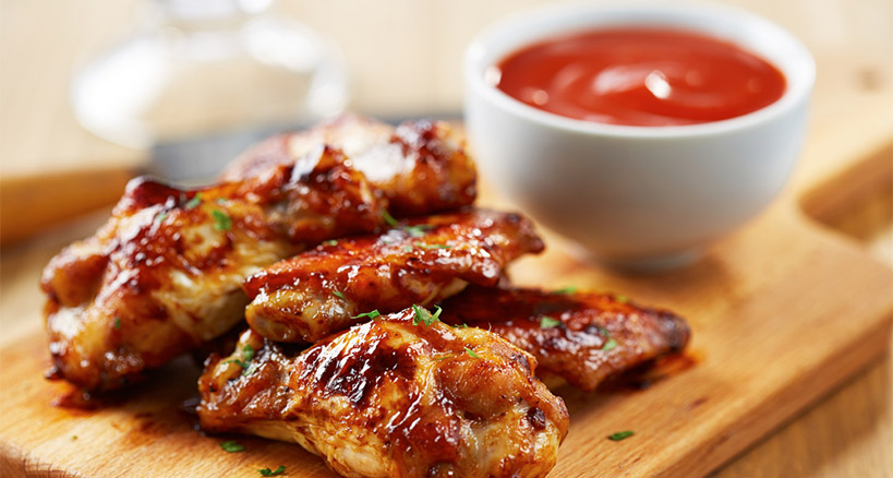 Sriracha-Honey chicken wings