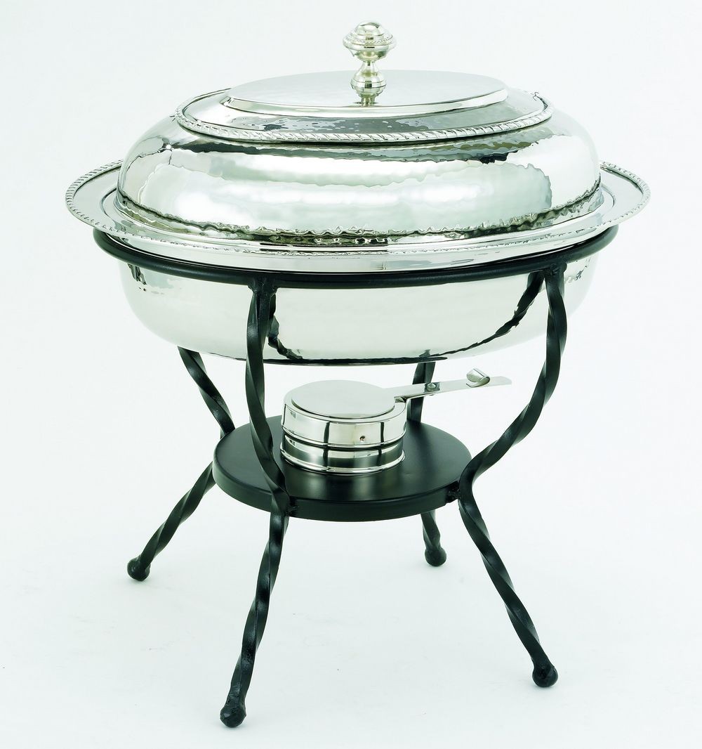 Old Dutch International 682 Polished Nickel over Stainless Steel Oval Chafing Dish, 6 Qt.