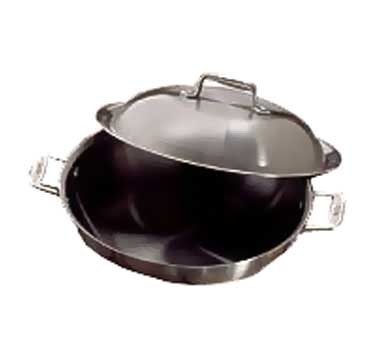 Bon Chef 60006HL Cucina Stainless Steel Braiser Pan with Hinged Lid, 3 1/2 Qt.