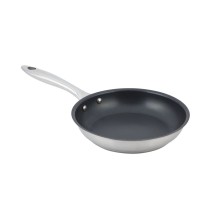 Bon Chef 61275 Stainless Steel Non-Stick Omelet Pan, 8 1/4&quot; Dia.