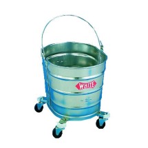 Oval Basket with Casters, 26 Quart