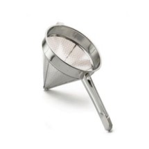 TableCraft 1610 Heavy Duty Stainless Steel 4 Qt. China Cap Strainer