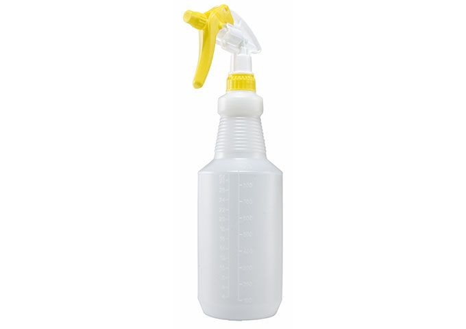 Winco PSR-9Y Yellow Plastic Spray Bottle, 28 oz.